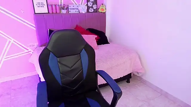 koning moretti online show from April 10, 2026, 8:16 pm