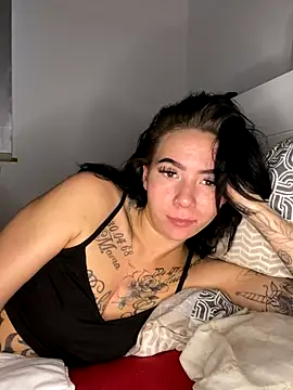 YoungZoexx online show from November 15, 2025, 7:12 am