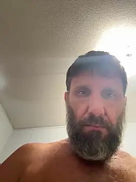 Snapshot of beastmaster504 chatting on October 28, 2025, 9:58 pm beastmaster504 online show from October 28, 2025, 9:58 pm