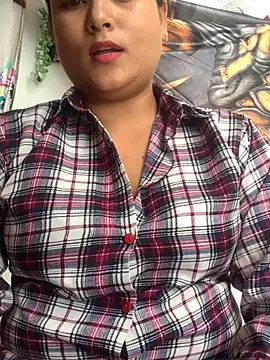 hottylover03 online show from October 20, 2025, 8:26 am