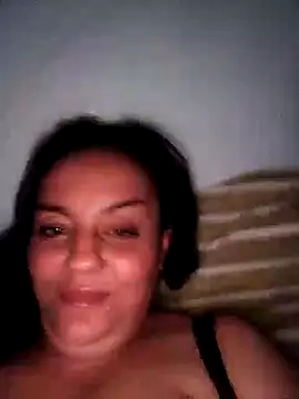 Snapshot of pasajuis chatting on October 29, 2025, 12:20 am pasajuis online show from October 29, 2025, 12:20 am