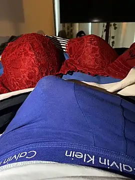 Snapshot of BBC_05_01 chatting on November 9, 2025, 9:35 am BBC 05 01 online show from November 9, 2025, 9:35 am