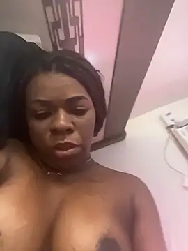 Priihmedeiros online show from March 9, 2026, 10:08 am