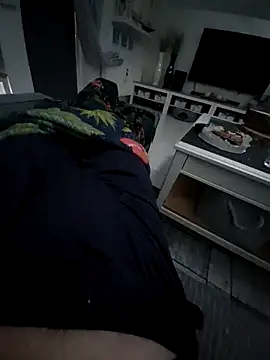 Vintermelon2 online show from December 4, 2025, 6:34 am