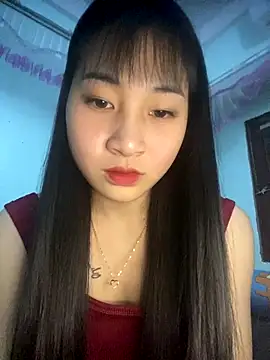 banlinh004 online show from November 9, 2025, 2:32 pm