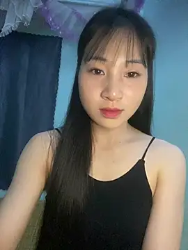 banlinh004 online show from June 4, 2026, 2:33 pm