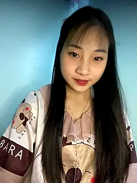 banlinh004 online show from October 21, 2025, 1:43 pm