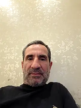 Snapshot of hakannazli chatting on October 12, 2025, 3:35 pm hakannazli online show from October 12, 2025, 3:35 pm