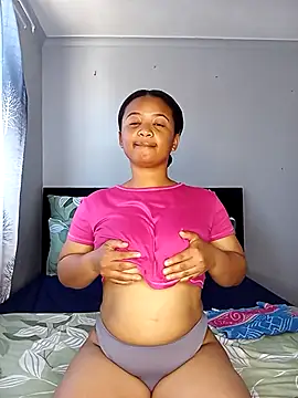 Snapshot of Sultrytits6 chatting on October 7, 2025, 12:50 pm Sultrytits6 online show from October 7, 2025, 12:50 pm