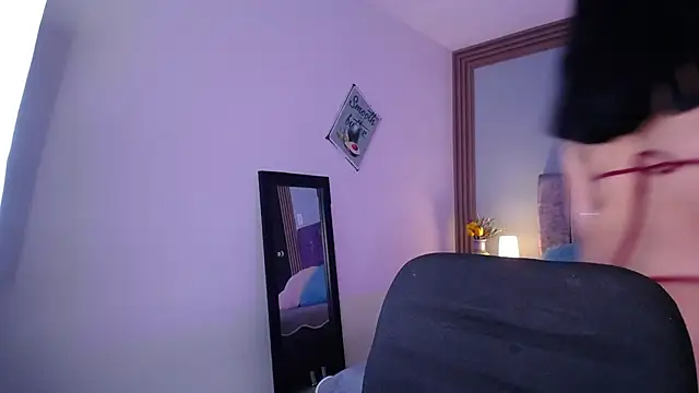 Snapshot of AgathaJane_ chatting on November 1, 2025, 1:16 pm AgathaJane online show from November 1, 2025, 1:16 pm