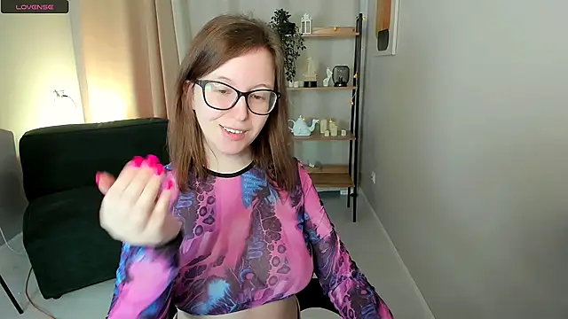 arizzzona online show from November 11, 2025, 5:46 am