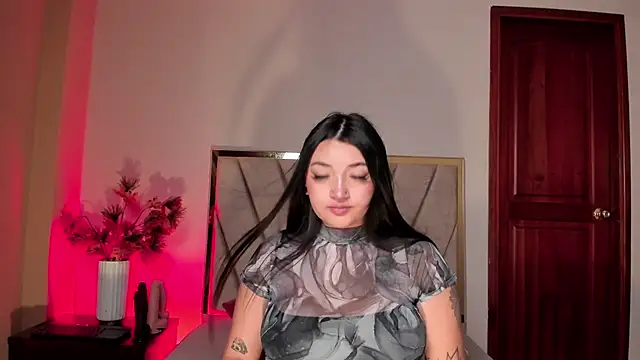 LilithEsme online show from October 25, 2025, 11:49 pm