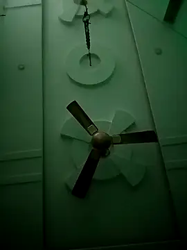 Snapshot of supcpl chatting on November 23, 2025, 5:45 pm supcpl online show from November 23, 2025, 5:45 pm