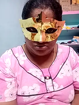 Snapshot of supcpl chatting on November 19, 2025, 5:24 pm supcpl online show from November 19, 2025, 5:24 pm