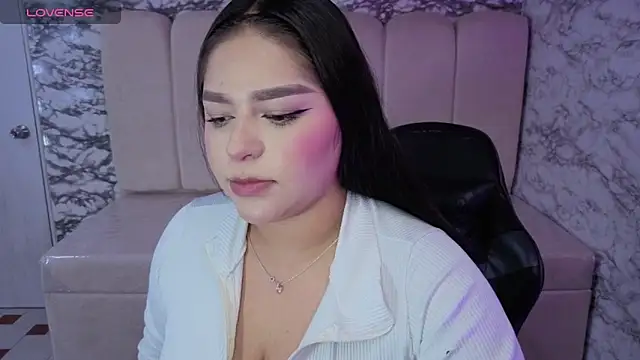 Snapshot of Dayan_v_ chatting on January 15, 2026, 7:50 pm Dayan v online show from January 15, 2026, 7:50 pm