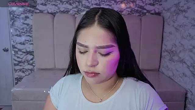 Snapshot of Dayan_v_ chatting on January 14, 2026, 7:50 pm Dayan v online show from January 14, 2026, 7:50 pm