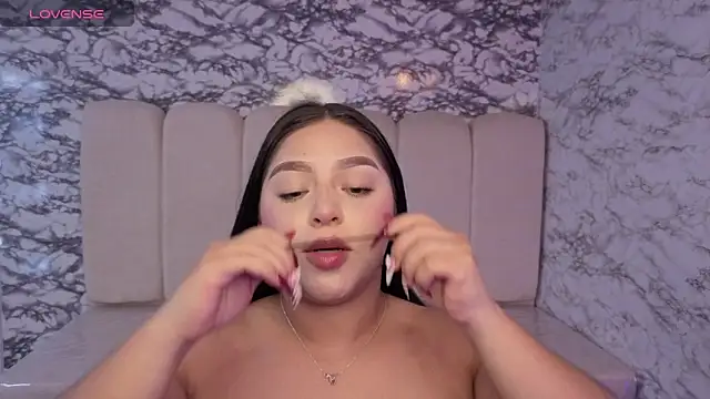 Snapshot of Dayan_v_ chatting on January 7, 2026, 7:52 pm Dayan v online show from January 7, 2026, 7:52 pm