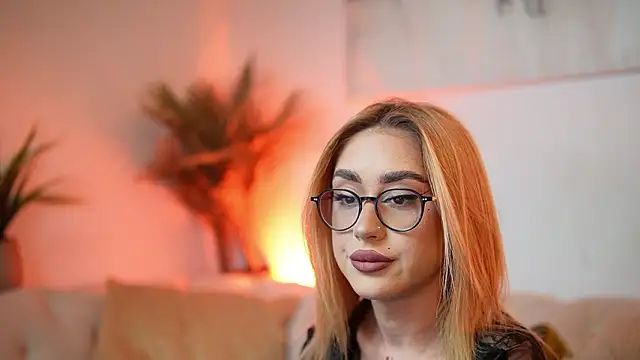 AileenKiss online show from February 5, 2026, 8:59 pm