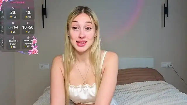 foxy vivi online show from November 6, 2025, 9:13 am