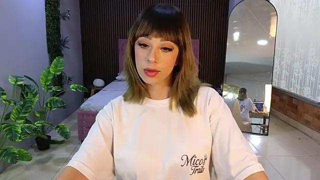 sexengel lisa online show from February 17, 2026, 9:01 pm