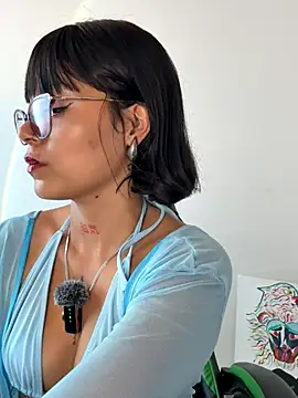 Snapshot of Qadeshoficial chatting on October 22, 2025, 9:13 pm Qadeshoficial online show from October 22, 2025, 9:13 pm