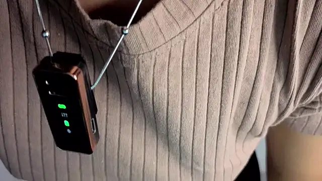 Snapshot of Qadeshoficial chatting on December 5, 2025, 9:12 pm Qadeshoficial online show from December 5, 2025, 9:12 pm