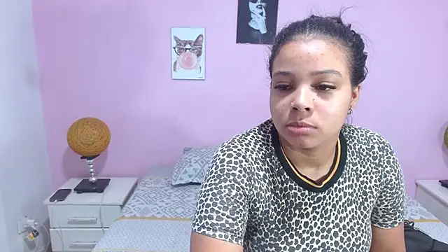 alessia nichols online show from October 21, 2025, 7:13 pm