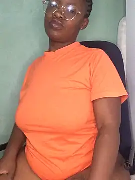 Snapshot of BarbioTheEmpressXxxxx chatting on April 8, 2026, 3:19 am BarbioTheEmpressXxxxx online show from April 8, 2026, 3:19 am