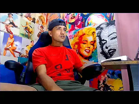 dazo vnzl12 online show from December 18, 2025, 7:07 pm