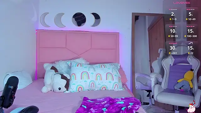 Snapshot of BabyDollvibes chatting on November 8, 2025, 6:00 pm BabyDollvibes online show from November 8, 2025, 6:00 pm