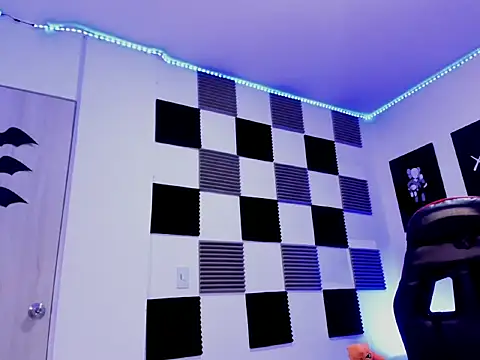 Snapshot of jeycobb chatting on December 13, 2025, 8:48 pm jeycobb online show from December 13, 2025, 8:48 pm