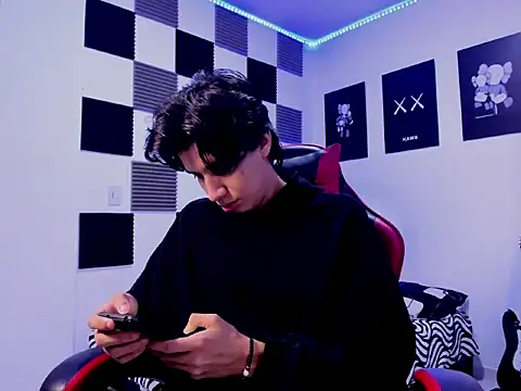 Snapshot of jeycobb chatting on November 17, 2025, 2:10 pm jeycobb online show from November 17, 2025, 2:10 pm