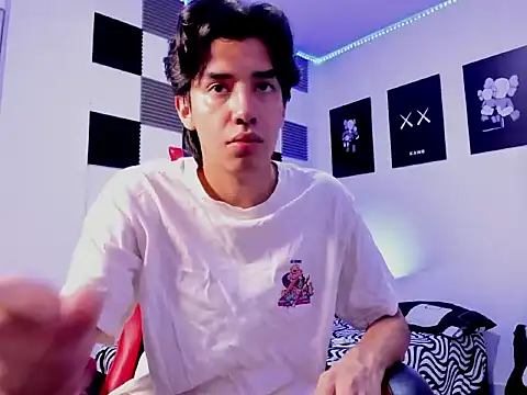 Snapshot of jeycobb chatting on October 27, 2025, 11:44 am jeycobb online show from October 27, 2025, 11:44 am