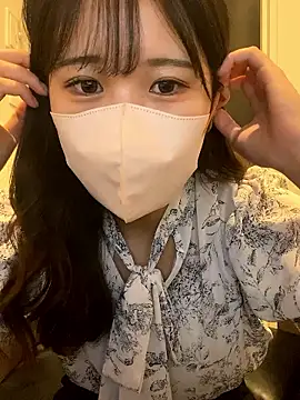Aika JP online show from October 7, 2025, 7:31 am