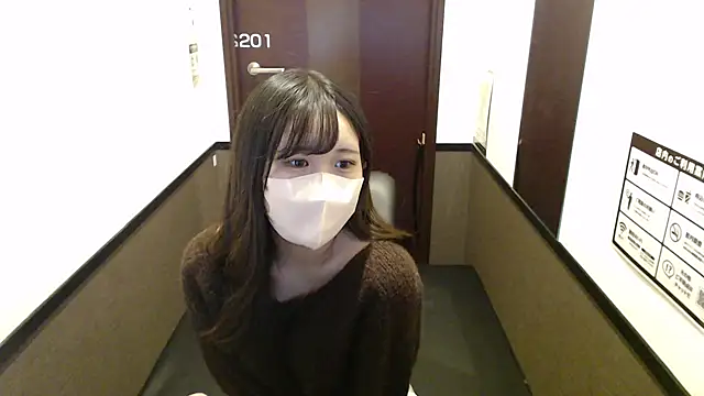 Aika JP online show from October 8, 2025, 4:08 pm