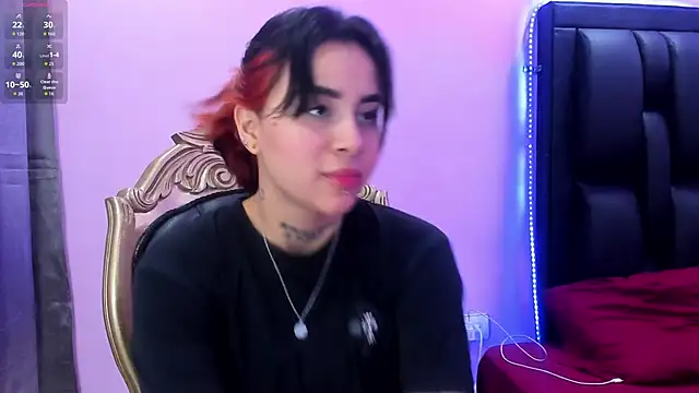 Nixielee  online show from October 20, 2025, 12:06 pm
