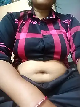 Snapshot of Priyanka_hot54 chatting on November 3, 2025, 5:12 am Priyanka hot54 online show from November 3, 2025, 5:12 am