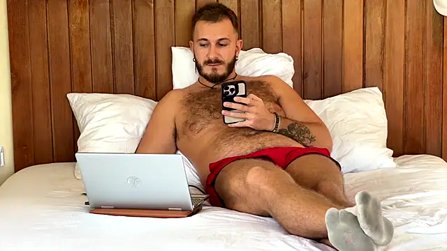 mrmaxiy online show from June 6, 2026, 7:46 am