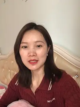 Snapshot of Mile-m chatting on April 30, 2026, 5:58 am Mile-m online show from April 30, 2026, 5:58 am