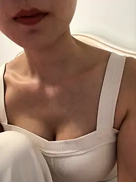 Mile-m online show from April 19, 2026, 11:33 am