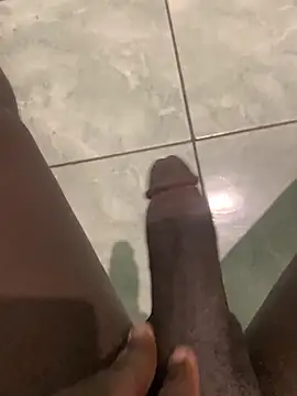 Dark vains online show from November 10, 2025, 2:49 am