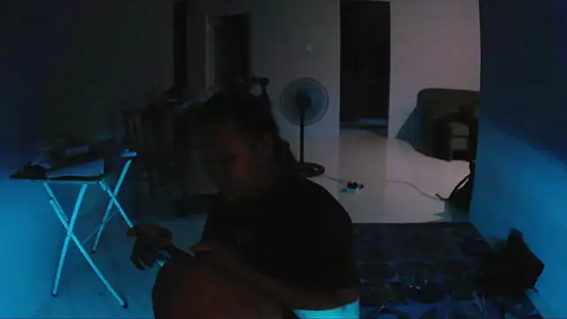 Snapshot of latexidn chatting on December 2, 2025, 3:47 pm latexidn online show from December 2, 2025, 3:47 pm