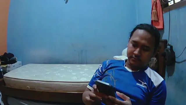 latexidn online show from February 3, 2026, 8:52 am