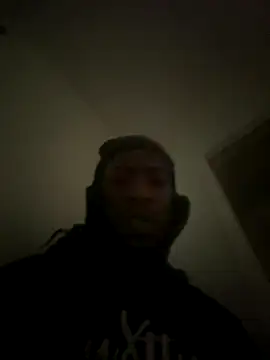 Snapshot of toxicdick23next-door chatting on December 16, 2025, 9:35 am toxicdick23next-door online show from December 16, 2025, 9:35 am