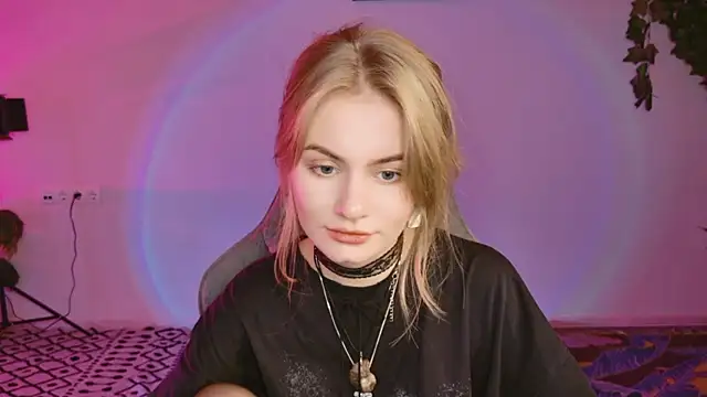 Snapshot of swag_evalution chatting on October 8, 2025, 1:45 pm swag evalution online show from October 8, 2025, 1:45 pm