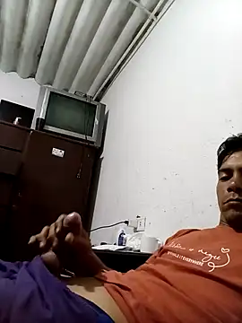 alexander0153 online show from March 24, 2026, 11:54 am