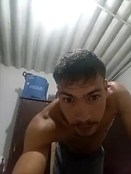 alexander0153 online show from December 17, 2025, 10:04 pm