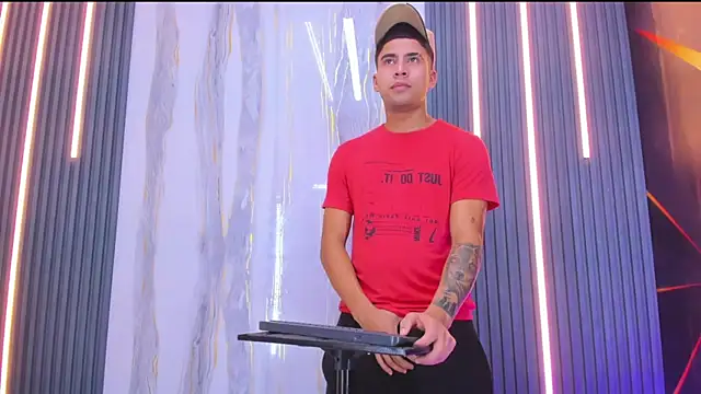 Play boys Hot2 online show from November 23, 2025, 4:11 am