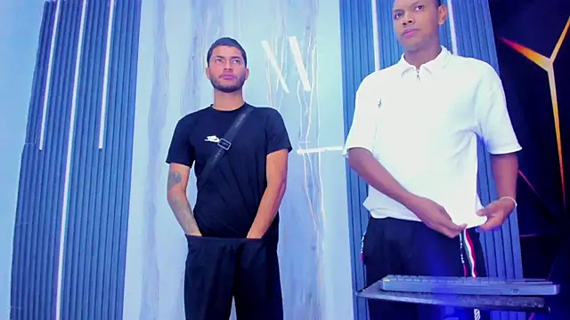 Play boys Hot2 online show from December 4, 2025, 12:15 pm