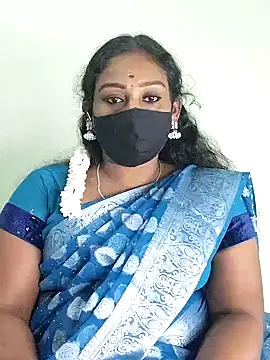 Snapshot of tamil_Monisha chatting on November 4, 2025, 5:17 pm tamil Monisha online show from November 4, 2025, 5:17 pm